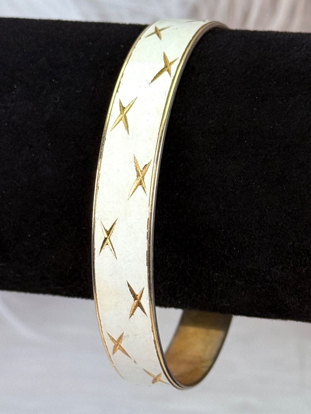 Vintage Japan Ivory Enamel Gold Starburst Bangle Bracelet